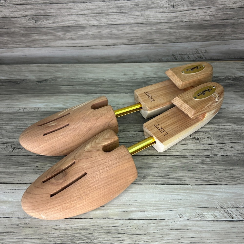 Stratton Cedar Wood M Medium Shoes Tree Pair Wooden Shoe Stretcher